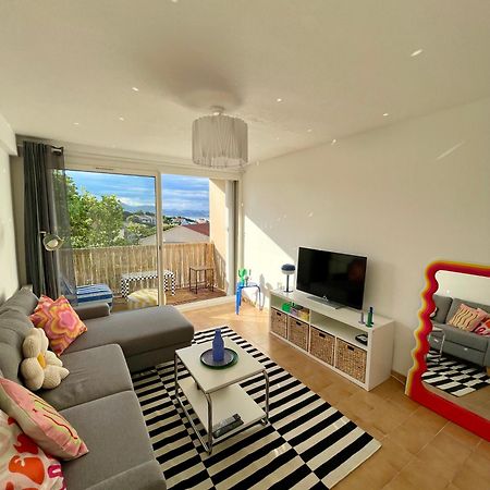 Superbe Duplex Refait A Neuf ! Apartman Hyères Kültér fotó