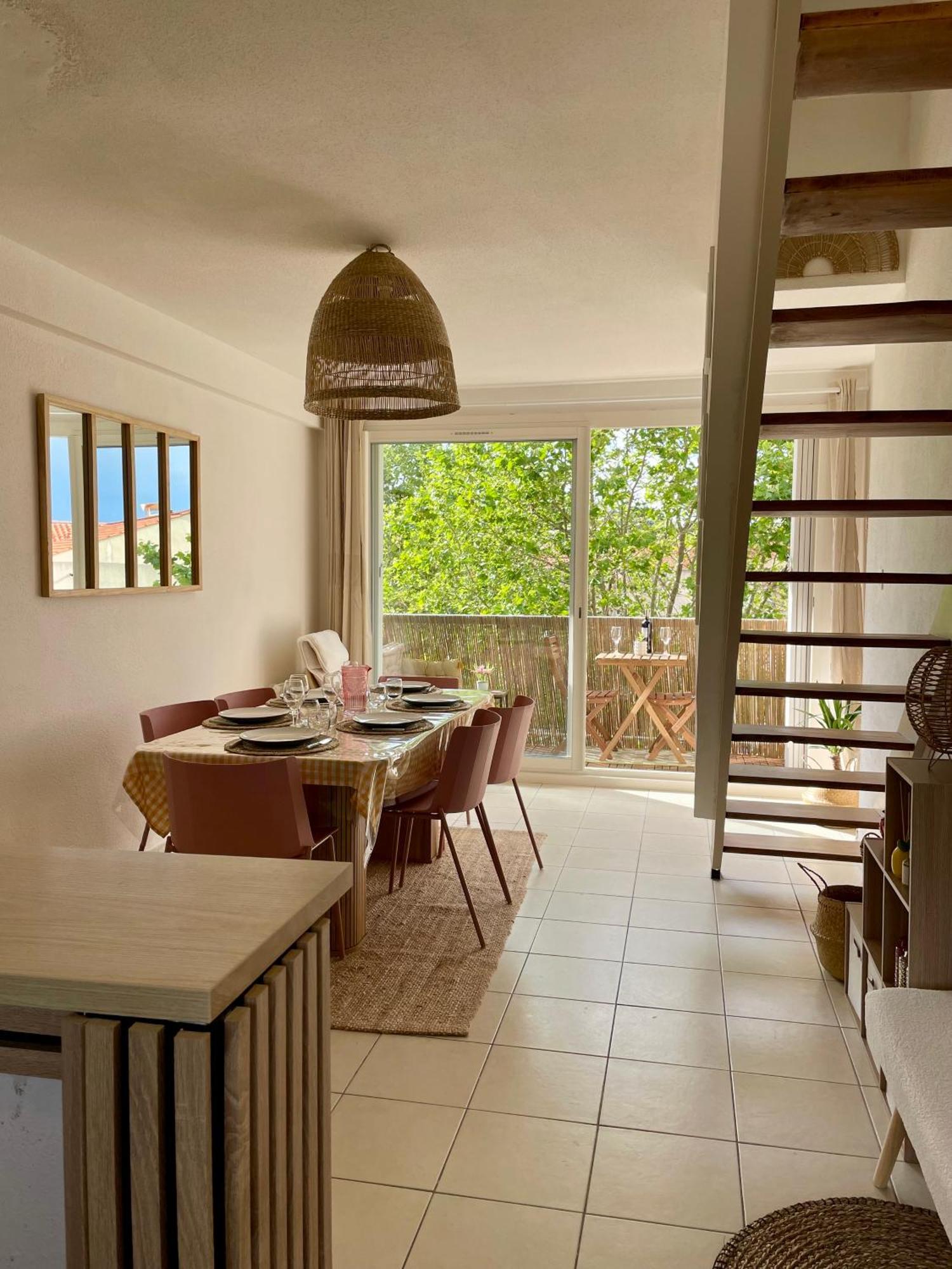 Superbe Duplex Refait A Neuf ! Apartman Hyères Kültér fotó